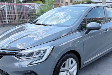 Renault Clio 63.414 km 8.980 &euro; BERLIN 13409