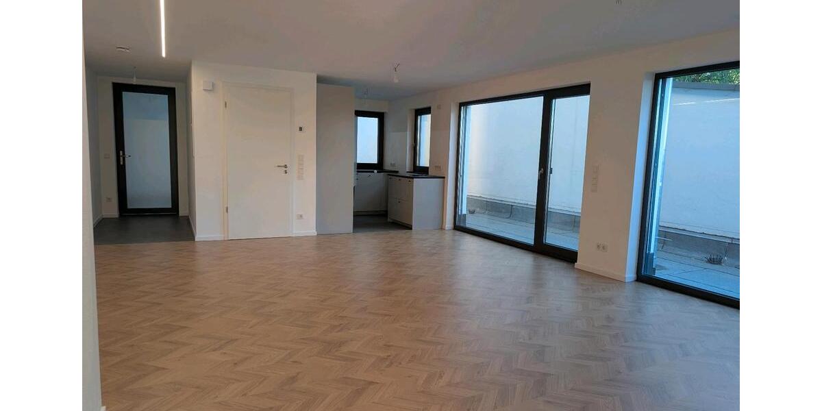 Erdgeschoßwohnung Bad Kötzting - 2 Zimmer, 80 m&sup2;, 940&euro; | Angebot:26119761