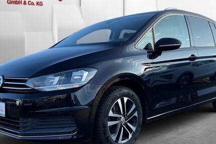 VW Touran 111.600 km 18.990 &euro; Lübeck 23554