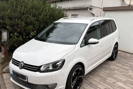 VW Touran 163.000 km 8.100 &euro; Eisenach 99817