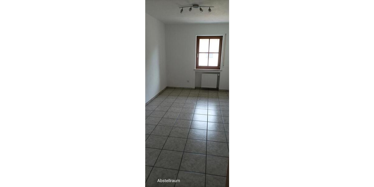 Etagenwohnung Ascha - 3 Zimmer, 95 m&sup2;, 750&euro; | Angebot:26615836
