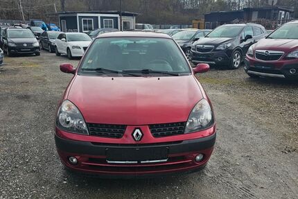 Renault Clio 76.011 km 1.990 &euro; Braunschweig 38120