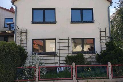 Haus Duderstadt - 10 Zimmer, 200 m&sup2;, 185.000&euro; | Angebot:27006712