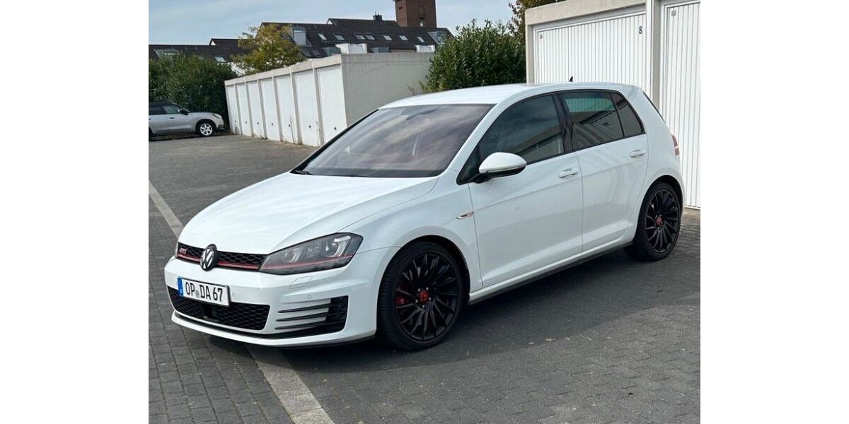 VW Golf 160.000 km 13.900 &euro; Bonn 53177