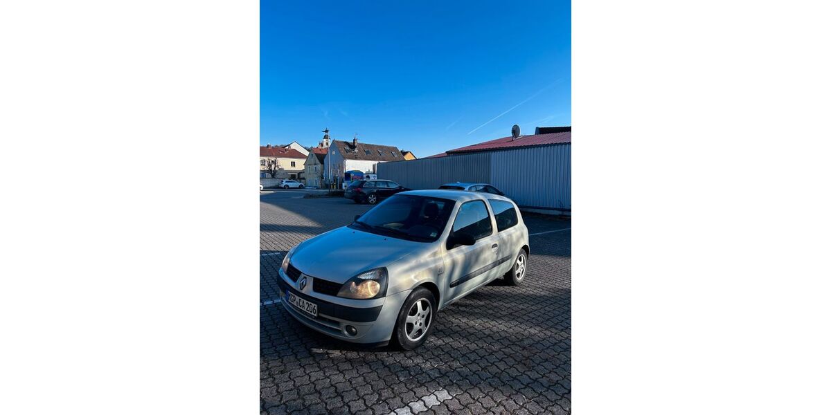 Renault Clio 130.000 km 699 &euro; Arnstein 97450