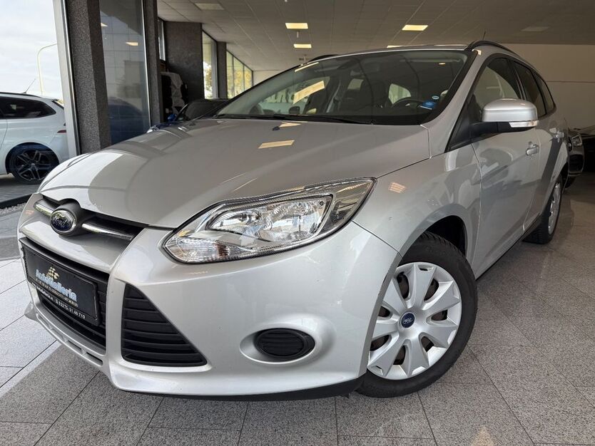 Ford Focus 228.720 km 2.999 € Golzheim 52399