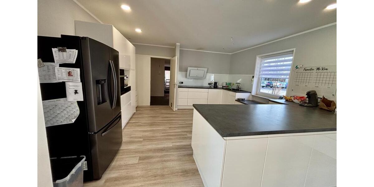 Bungalow Hohenstein - 8 Zimmer, 368 m&sup2;, 2.500&euro; | Angebot:25839146