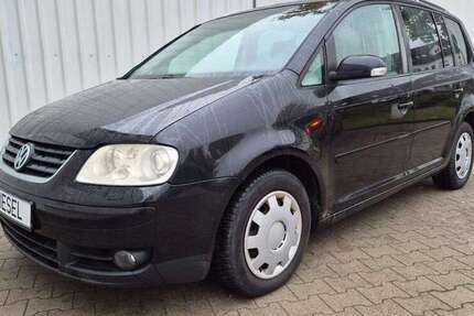 VW Touran 167.000 km 2.999 € Berlin 13125
