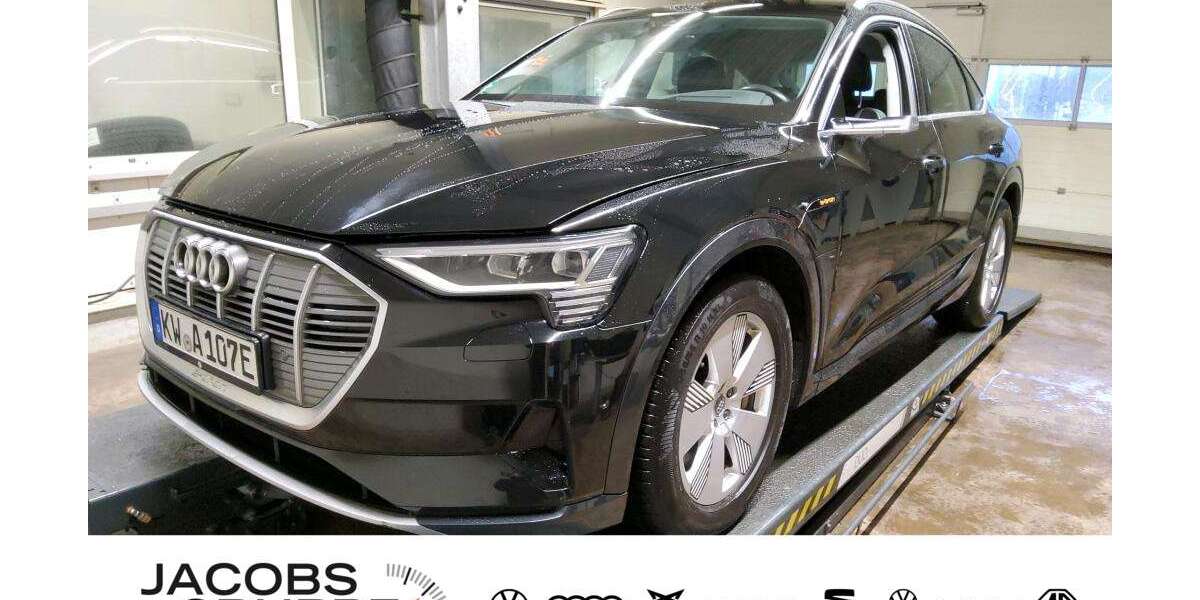 Audi e-tron 84.700 km 29.750 &euro; Aachen 52078