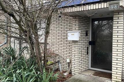Haus Rees - 1 Zimmer, 140 m&sup2;, 115.000&euro; | Angebot:26865925