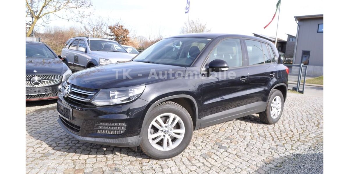 VW Tiguan 107.000 km 9.480 &euro; Ahrensbök 23623