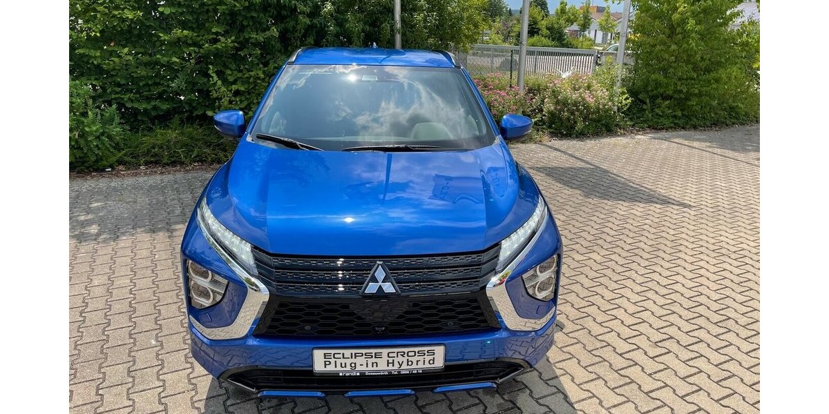 Mitsubishi Eclipse Cross PHEV PLUS mit SELECT-Paket VOR ORT 26.000 km 24.490 &euro; Donauwörth 86609