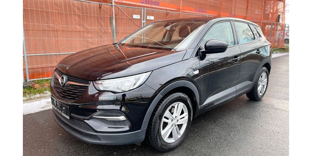 Opel Grandland (X) 86.000 km 10.999 &euro; Berlin 12057