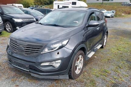 Kia Sportage 220.000 km 4.500 &euro; Elz 65604