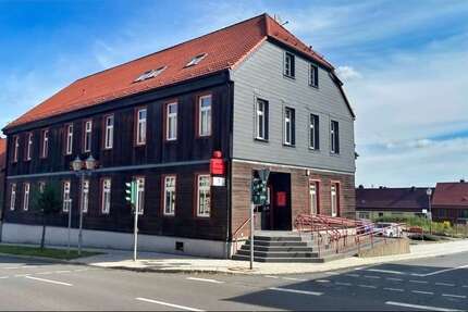 Haus zum Kaufen in Hasselfelde 229.000 € 241 m² 9 zimmer