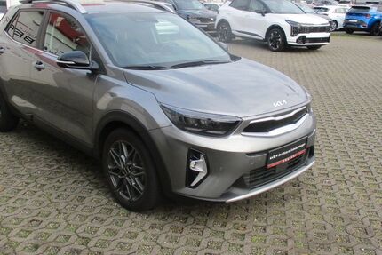 Kia Stonic 27.467 km 20.690 &euro; Datteln 45711