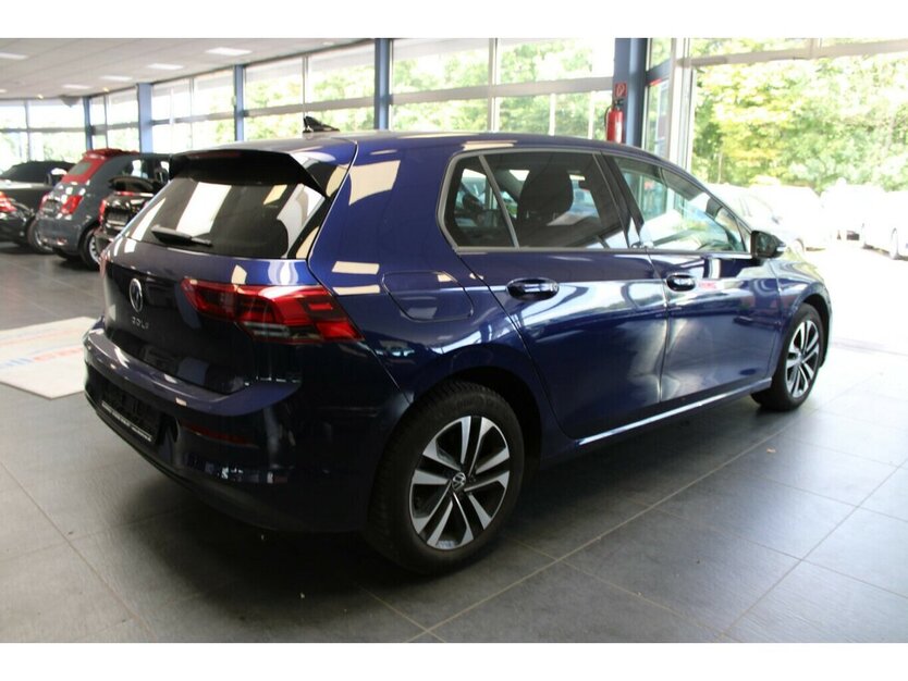 VW Golf VIII 2.0 TDI SCR United 69.468 km 17.980 € Euskirchen 53881