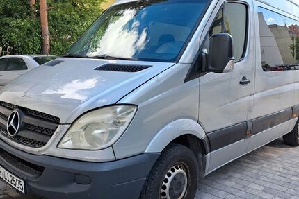 Mercedes-Benz Sprinter 871.000 km 8.000 &euro; Frankfurt am Main 60311