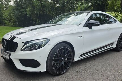 Mercedes-Benz 300 135.000 km 25.500 &euro; Odenheim 76684