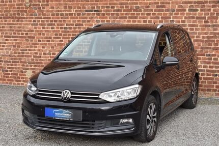 VW Touran 183.000 km 15.590 &euro; Düren 52351