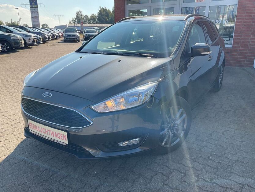 Ford Focus 87.273 km 9.990 € Boizenburg 19258