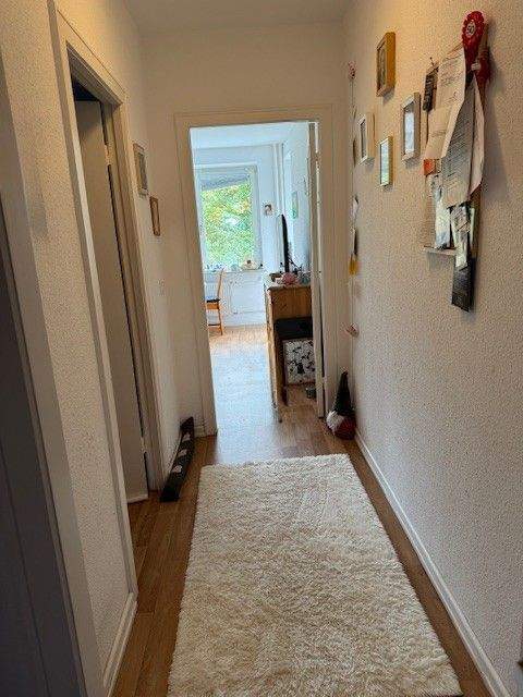 Bitte unsere Fragen beachten! HH-Farmsen, 2,5 Zimmer Wohnung im 1.OG mit Balkon 2 zimmer