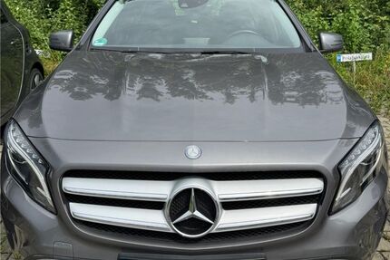 Mercedes-Benz GLA 220 153.874 km 14.999 &euro; Unterföhring 85774