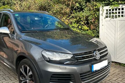 VW Touareg 136.500 km 23.990 € Reinbek 21465