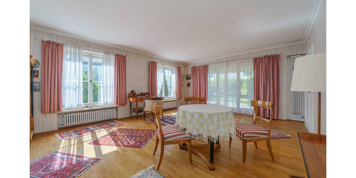 Einfamilienhaus Radolfzell am Bodensee Radolfzell - 7 Zimmer, 196 m&sup2;, 1.250.000&euro; | Angebot:26017656