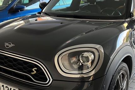 Mini Countryman SE (Cooper) 118.955 km 18.150 &euro; Lauf an der Pegnitz 91207