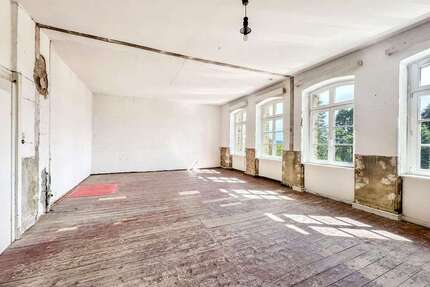 Haus Eitorf - 11 Zimmer, 301 m&sup2;, 449.000&euro; | Angebot:27351176
