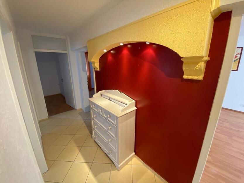 Leerstehende 3-zi. Wohnung mit 2 Balkone in Heilbronn Stadtmitte
