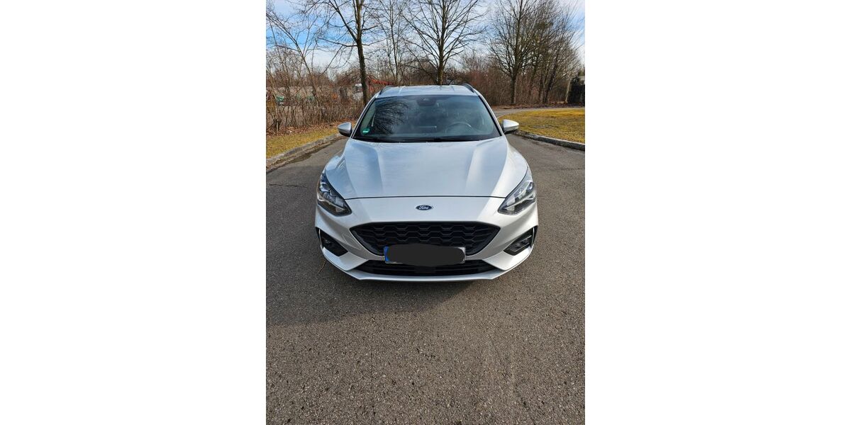 Ford Focus 146.000 km 13.200 &euro; Lam 93462