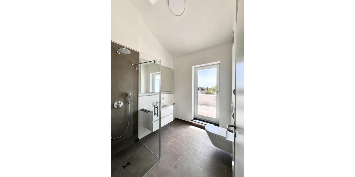 Einfamilienhaus Neuhaus am Inn - 2.5 Zimmer, 77 m&sup2;, 1.290&euro; | Angebot:24733805