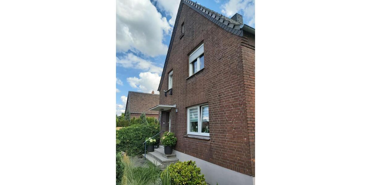 Einfamilienhaus Moers - 6 Zimmer, 140 m&sup2;, 589.000&euro; | Angebot:26840116