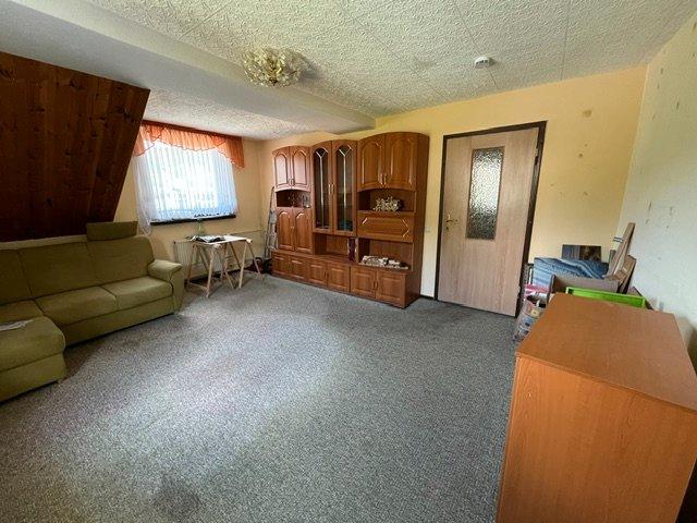 Dachgeschoßwohnung Aue-Bad Schlema Bad Schlema - 2 Zimmer, 46 m&sup2;, 210&euro; | Angebot:26688585