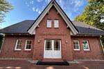 Modernes Friesenhaus,182qm Wfl., 5 Zimmer, Wärmepumpe, von Privat