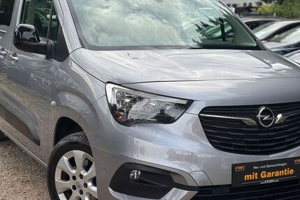 Opel Combo 106.000 km 20.490 € Berlin 13127