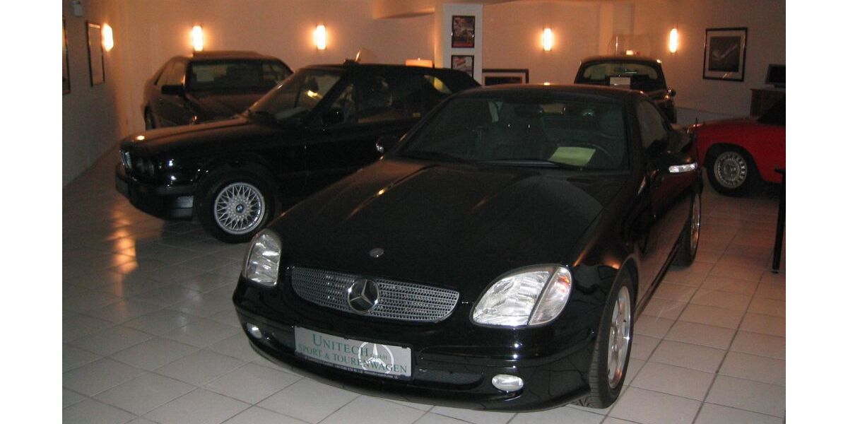 Mercedes-Benz SLK 230 200.121 km 4.500 &euro; Bückeburg 31675