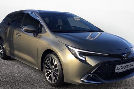 Toyota Corolla 16.200 km 36.960 € Petersberg 07616