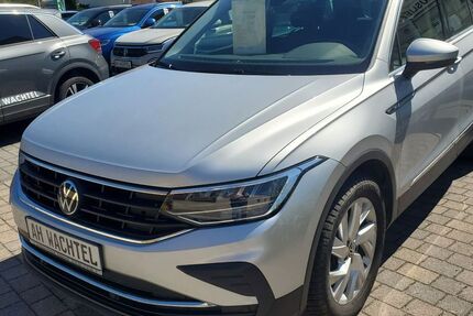 VW Tiguan 42.589 km 24.390 &euro; Ebersbach OT Kalkreuth 01561