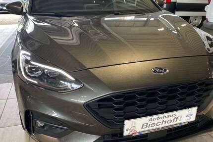 Ford Focus 54.300 km 16.480 € Neumünster 24539