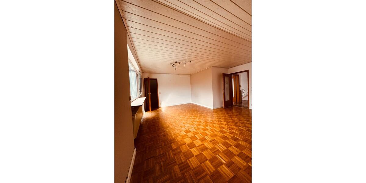 Einfamilienhaus Büdingen - 8 Zimmer, 178 m&sup2;, 395.000&euro; | Angebot:26612295