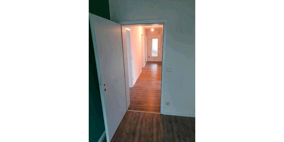 Einfamilienhaus Melle Gesmold - 8 Zimmer, 165 m&sup2;, 1.558&euro; | Angebot:25980744