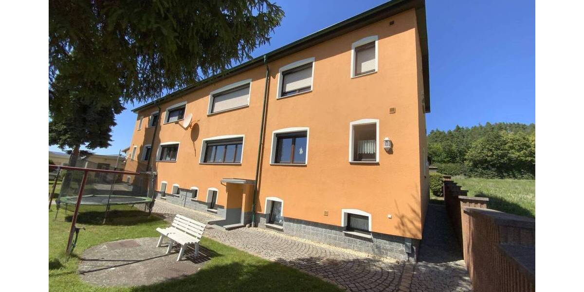 Etagenwohnung Unterwellenborn - 3 Zimmer, 76 m&sup2;, 80.000&euro; | Angebot:25670804