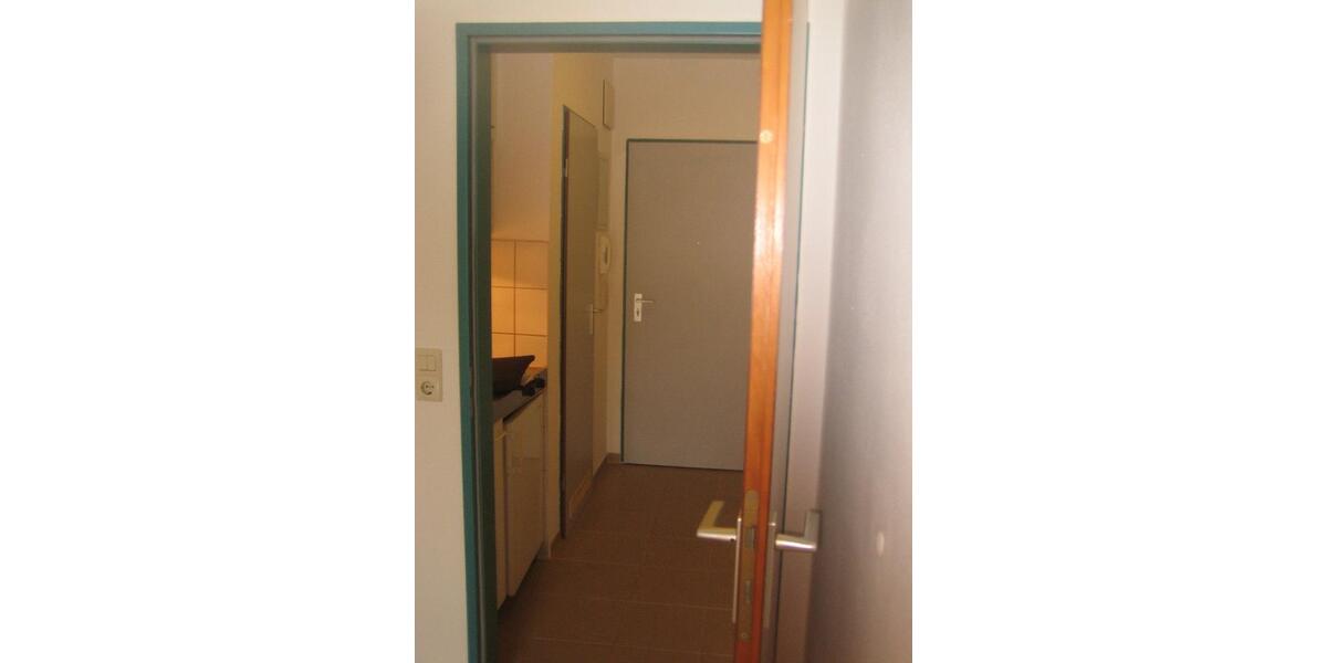 Dachgeschoßwohnung Bernhardswald - 1 Zimmer, 19 m&sup2;, 280&euro; | Angebot:25128382