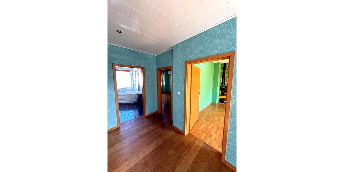 Modernes Effizienzhaus mit smarten Extras in Eisenberg direkt bezugsfertig - Doppelhaushälfte Eisenberg | Angebot:24413357
