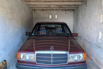 Mercedes-Benz 190 86.568 km 15.500 &euro; Kirchentellinsfurt 72138