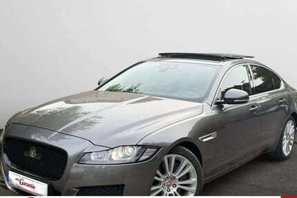 Jaguar XF 66.887 km 18.999 &euro; Köln 50829