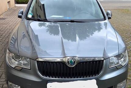 Skoda Superb 242.064 km 8.500 &euro; Stendal 39576